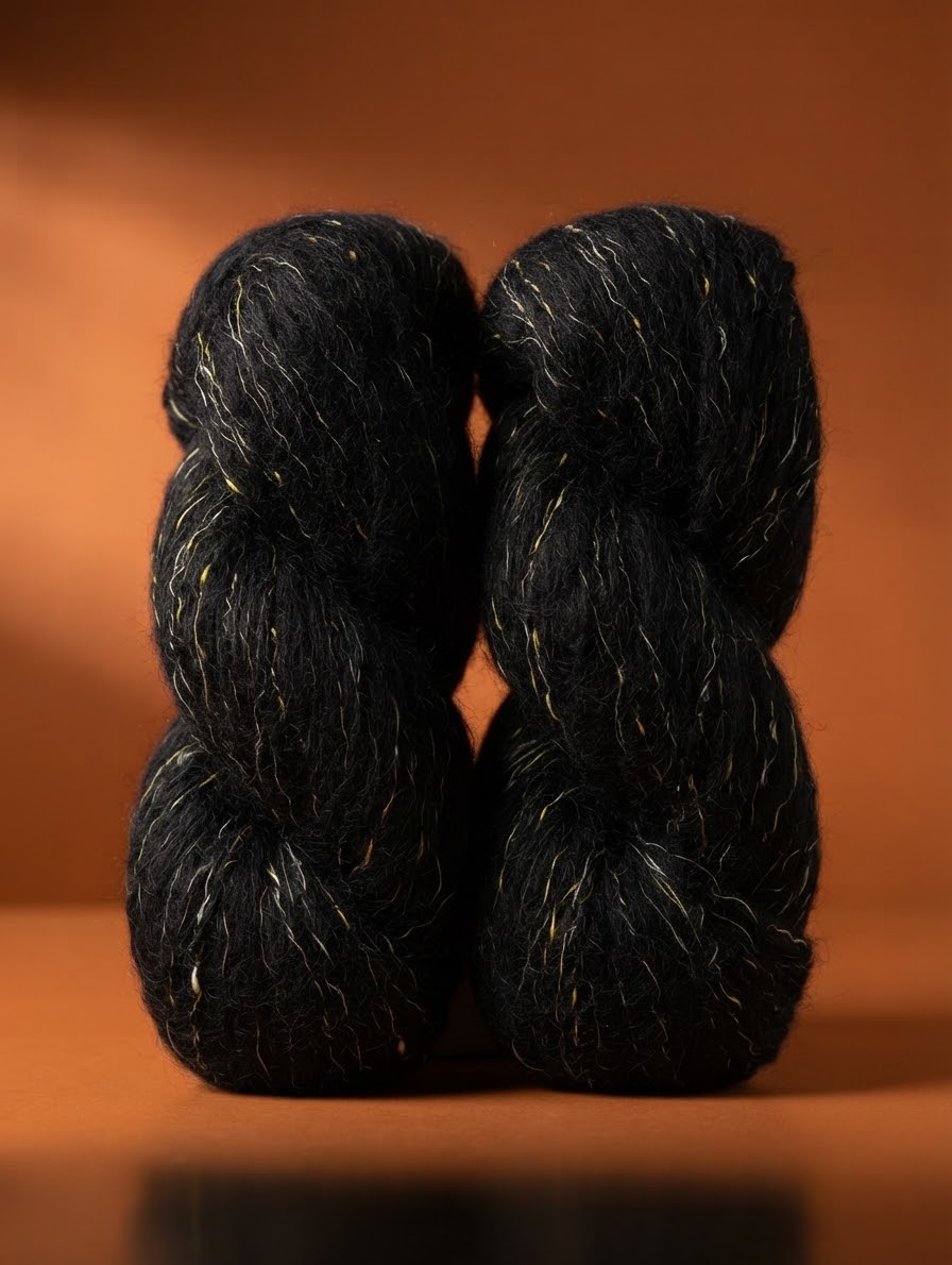 0106 fantazi örgü İPİ 735 gr