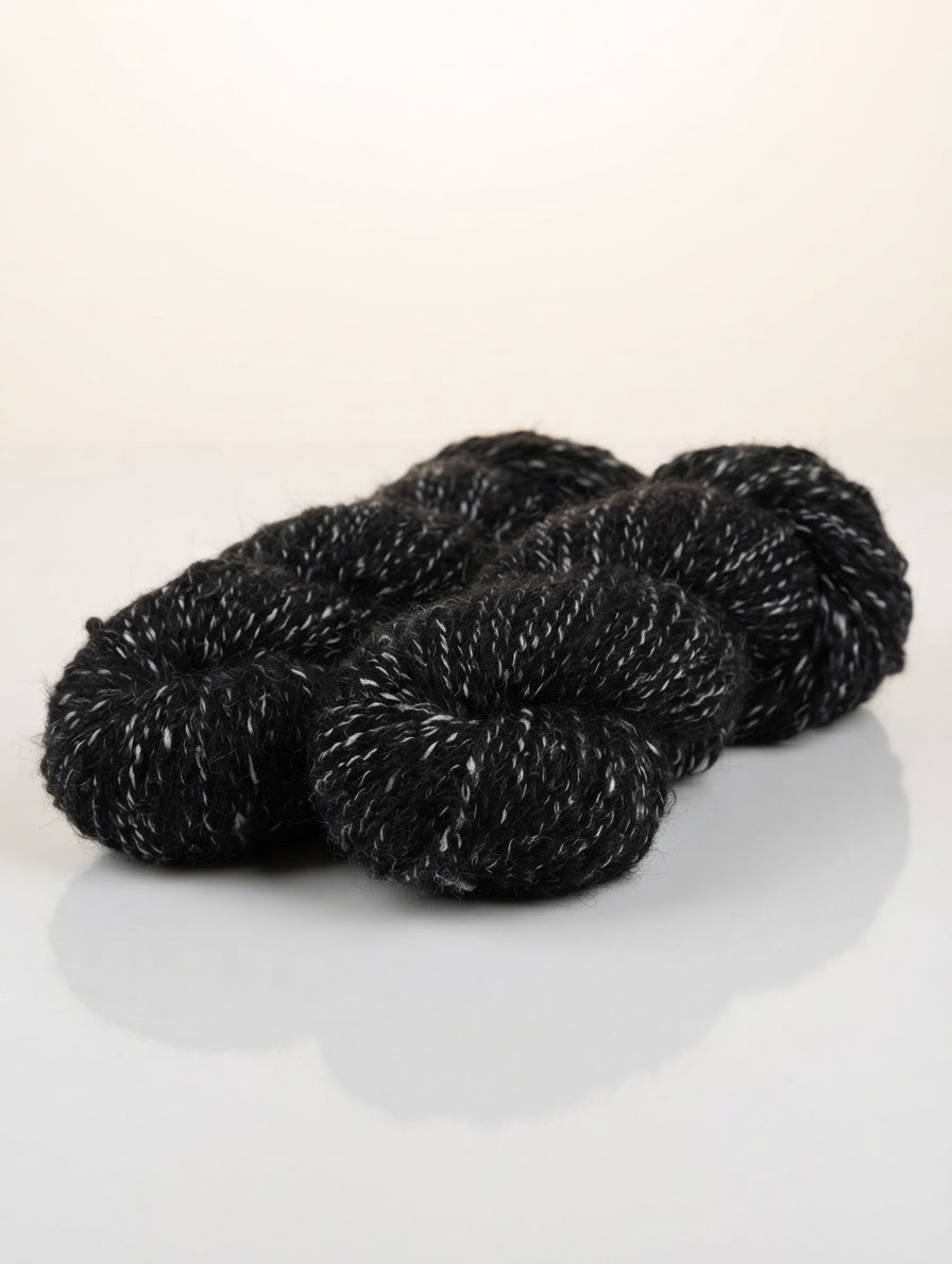0041 kırçıllı örgü ipi 607 gr